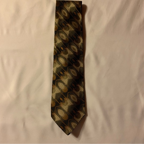 Bachrach Men's Necktie in Geo Pattern Multi-Color - Picture 2 of 6